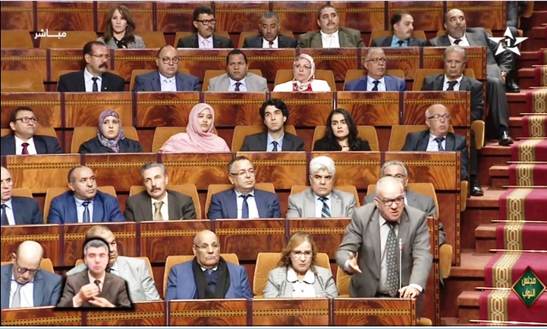 الفريق الاستقلالي بمجلس النواب يسائل رئيس الحكومة حول السياسة العمومية ذات البعد الاجتماعي