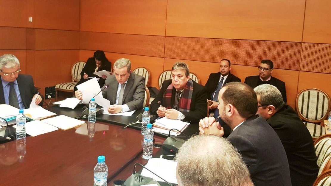 الفريق الاستقلالي  يناقش  مشروع قانون تنظيمي رقم 86.15 متعلق  بتحديد شروط وإجراءات الدفع بعدم دستورية قانون الفريق الاستقلالي  يناقش  مشروع قانون تنظيمي رقم 86.15 متعلق  بتحديد شروط وإجراءات الدفع بعدم دستورية قانون