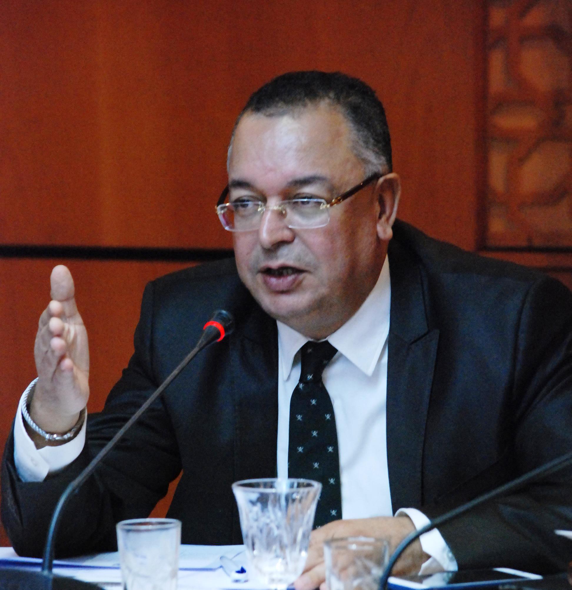 النائب لحسن حداد : التسريع الصناعي يتطلب استراتيجية شاملة تعتمد على استعمال التكنولوجيا وتشجيع البحث العلمي النائب لحسن حداد : التسريع الصناعي يتطلب استراتيجية شاملة تعتمد على استعمال التكنولوجيا وتشجيع البحث العلمي