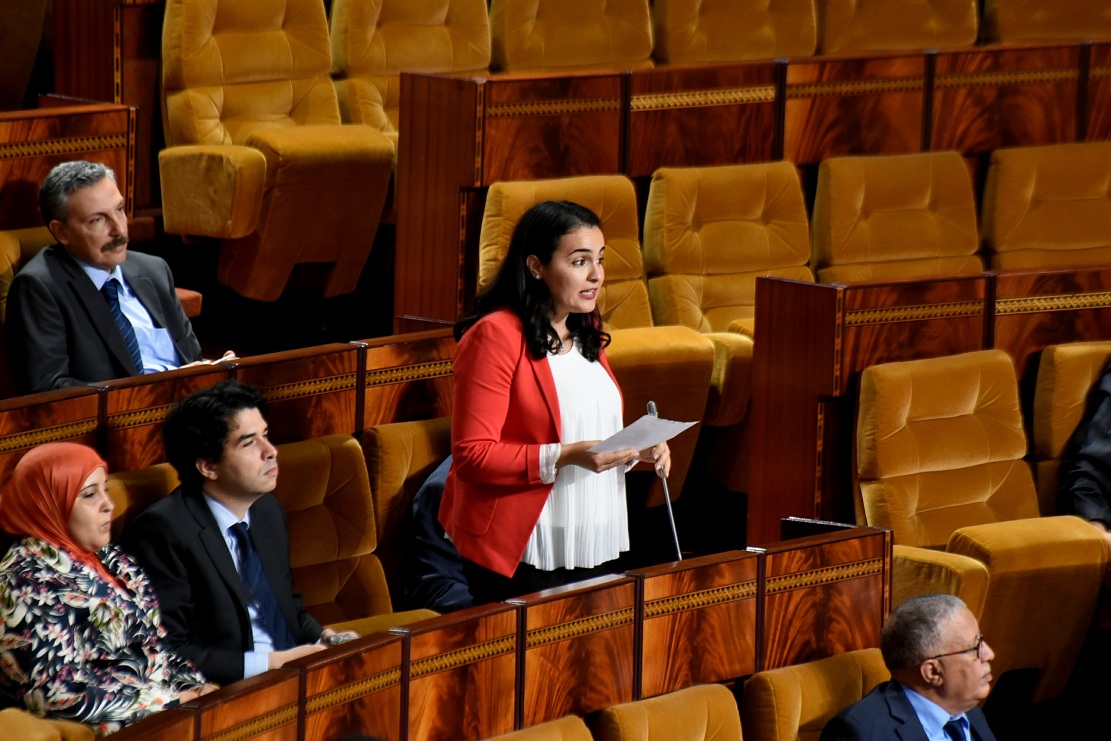 الأخت إيمان بنربيعة : قوة الاستثمار العمومي في البنيات الأساسية لم تنعكس إيجابا على خلق الثروة وفرص الشغل الأخت إيمان بنربيعة : قوة الاستثمار العمومي في البنيات الأساسية لم تنعكس إيجابا على خلق الثروة وفرص الشغل