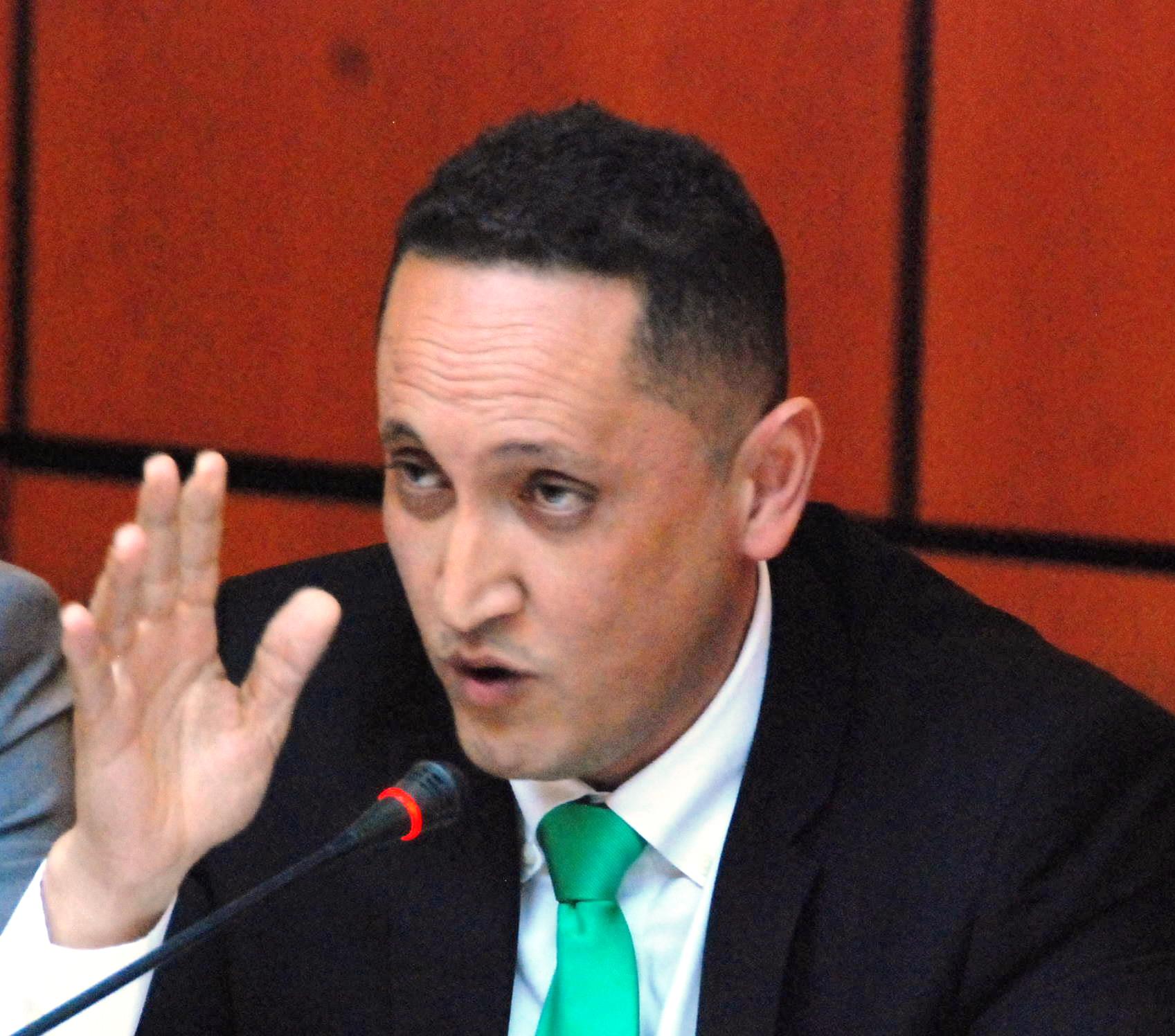 الفريق الاستقلالي بمجلس النواب ينبه إلى خطورة التطاول على حق المصطافين بالشواطئ الفريق الاستقلالي بمجلس النواب ينبه إلى خطورة التطاول على حق المصطافين بالشواطئ