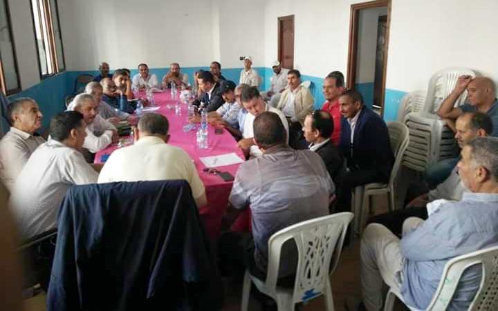 النقابة الوطنية لمهنيي سيارات الأجرة بالمغرب تطالب بضرورة توفير الإطار القانوني المنظم للقطاع النقابة الوطنية لمهنيي سيارات الأجرة بالمغرب تطالب بضرورة توفير الإطار القانوني المنظم للقطاع