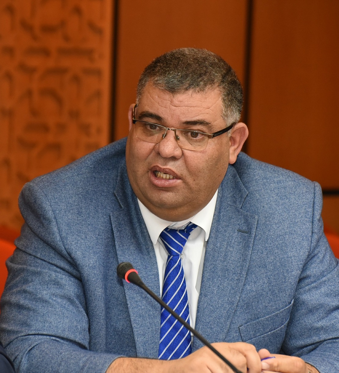 الأخ نورالدين رفيق : التباطؤ في إزالة دور الصفيح يفرغ البرامج الحكومية من محتواها ويعمق أزمة الساكنة الأخ نورالدين رفيق : التباطؤ في إزالة دور الصفيح يفرغ البرامج الحكومية من محتواها ويعمق أزمة الساكنة