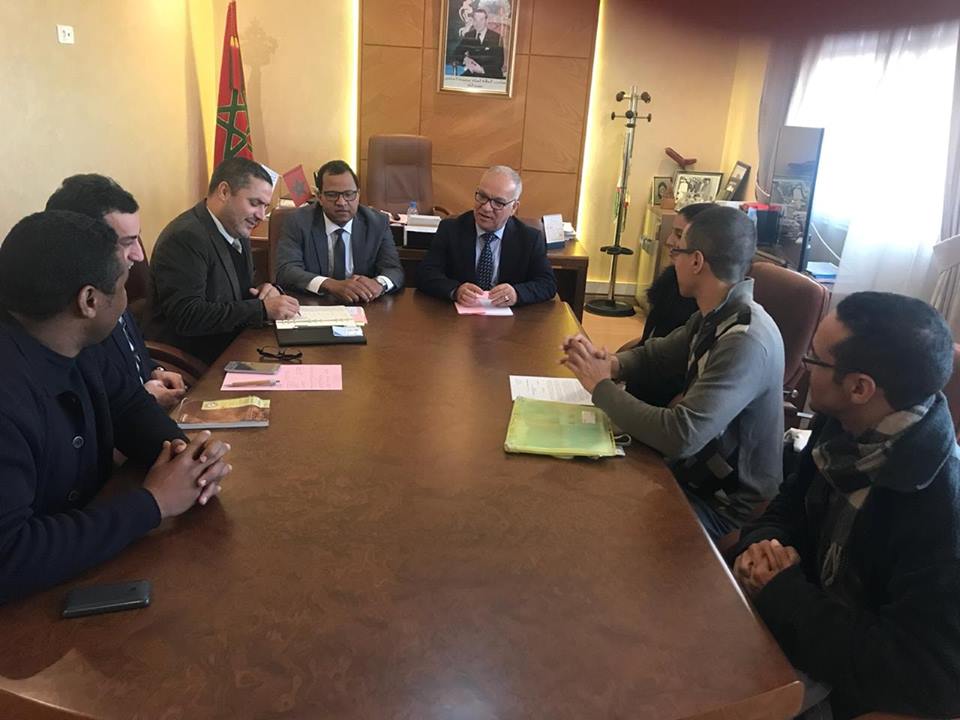 لجنة عن التنسيقية الوطنية لخريجي البرنامج الوطني 25الف إطار في ضيافة الفريق الاستقلالي لجنة عن التنسيقية الوطنية لخريجي البرنامج الوطني 25الف إطار في ضيافة الفريق الاستقلالي