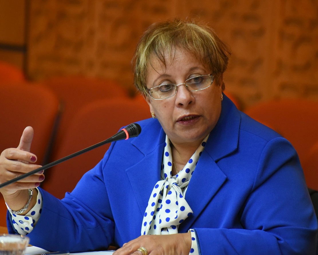 الأخت عبلة بوزكري : بعض مظاهر الاعتقال الاحتياطي يتنافى ومبدأ قرينة البراءة الأخت عبلة بوزكري : بعض مظاهر الاعتقال الاحتياطي يتنافى ومبدأ قرينة البراءة