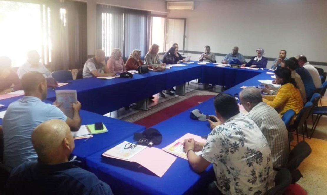 اجتماع المكتب التنفيذي للجامعة الوطنية لموظفي وأعوان وزارة الشباب والرياضة اجتماع المكتب التنفيذي للجامعة الوطنية لموظفي وأعوان وزارة الشباب والرياضة