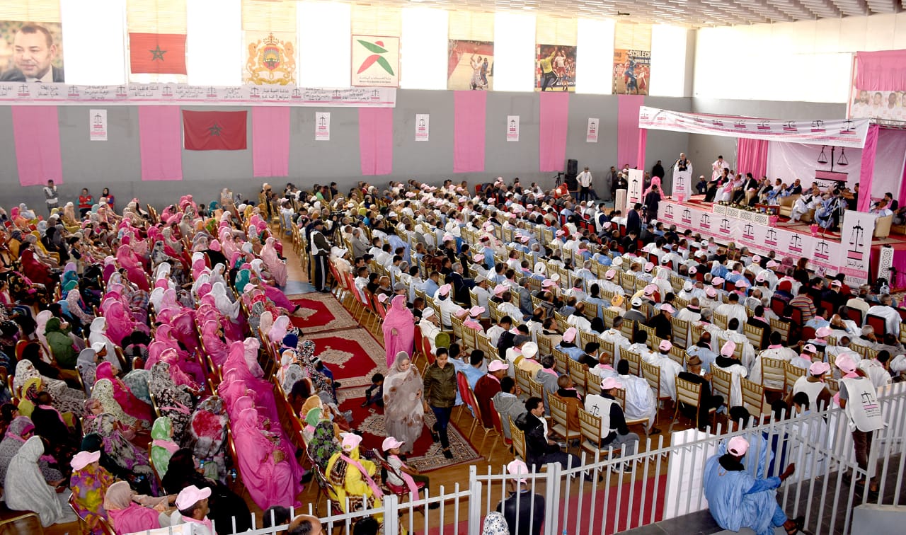 الأخ نزار بركة من السمارة.. يستعرض ثمار وآفاق النموذج التنموي الخاص بالأقاليم الجنوبية للمملكة ويدعو الحكومة إلى القطع مع نهج الازدواجية وتعطيل أوارش الإصلاح الأخ نزار بركة من السمارة.. يستعرض ثمار وآفاق النموذج التنموي الخاص بالأقاليم الجنوبية للمملكة ويدعو الحكومة إلى القطع مع نهج الازدواجية وتعطيل أوارش الإصلاح