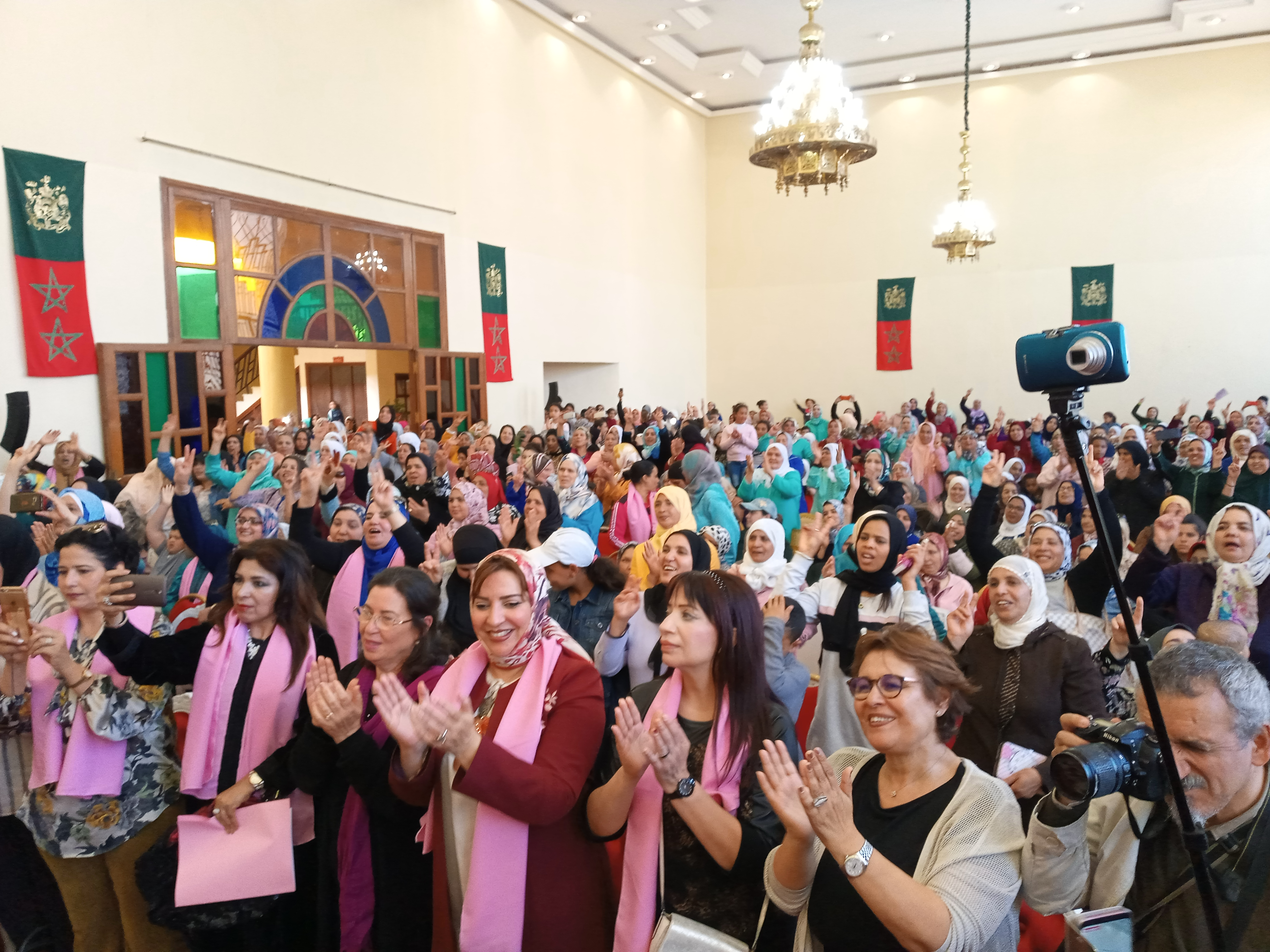 الأخت خديجة الزومي تترأس المؤتمر الإقليمي لمنظمة المرأة الاستقلالية بمكناس 