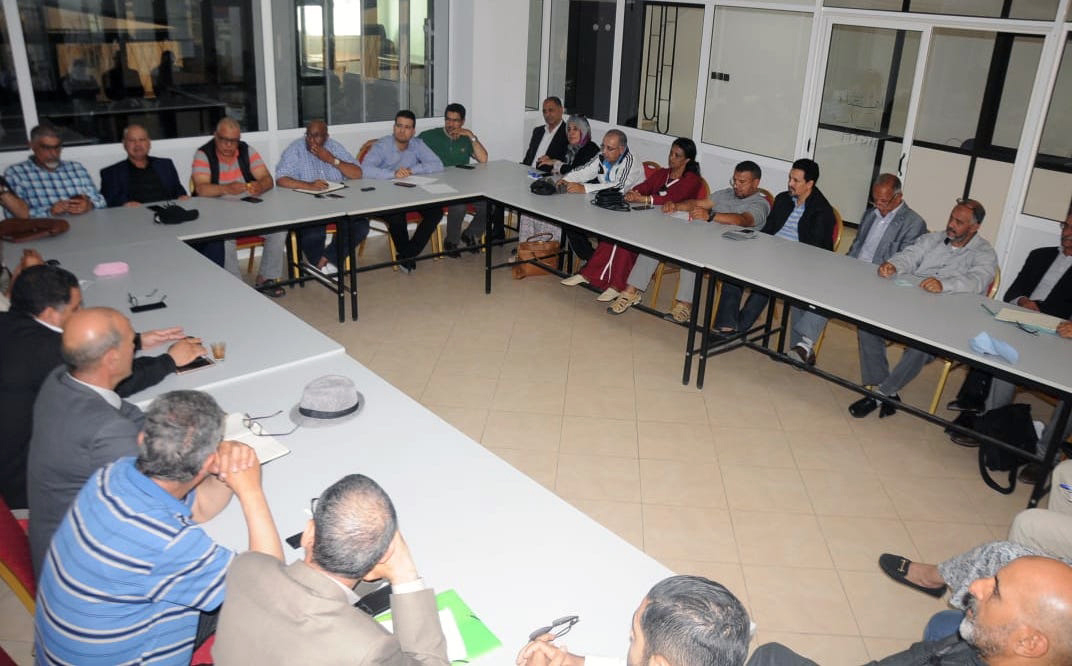 شغيلة قطاع الشبيبة والرياضة تحتج ضد التجبر والطغيان وغياب الحوار الجدي والمسؤول شغيلة قطاع الشبيبة والرياضة تحتج ضد التجبر والطغيان وغياب الحوار الجدي والمسؤول