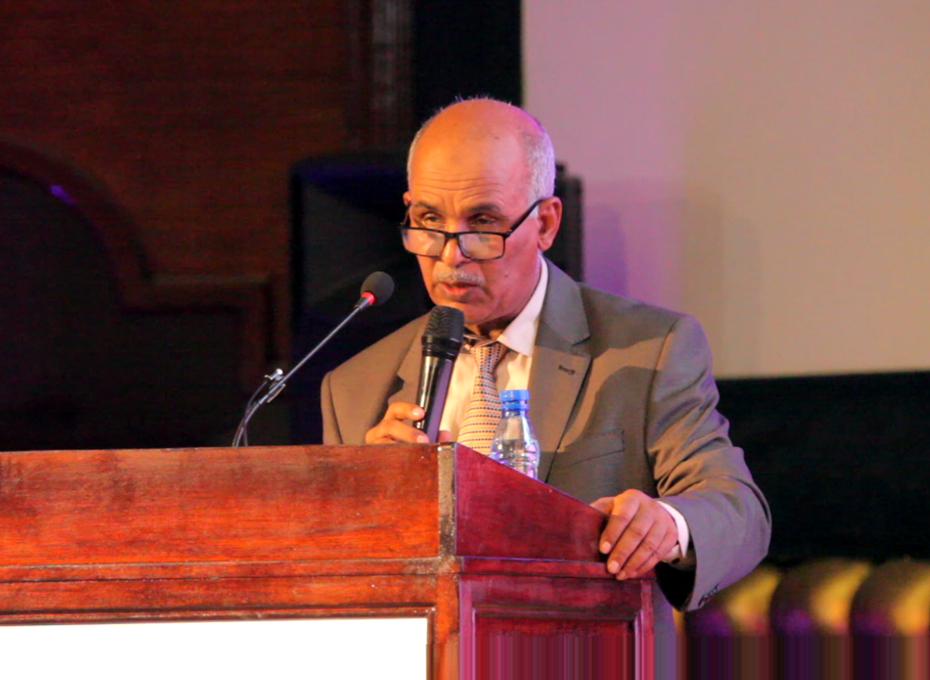 الأخ شيبة ماء العينين : شهيد الوحدة عبد الخالق الطريس إسم موقظ للذاكرة الوطنية الأخ شيبة ماء العينين : شهيد الوحدة عبد الخالق الطريس إسم موقظ للذاكرة الوطنية