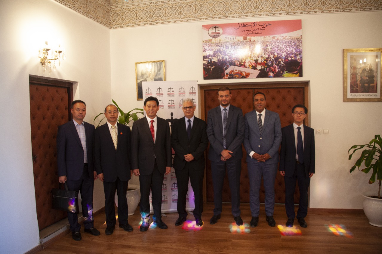الأخ نزار بركة يستقبل السيد آن يوجون الأمين العام للرابطة الشعبية الصينية للسلام ونزع السلاح والوفد المرافق له