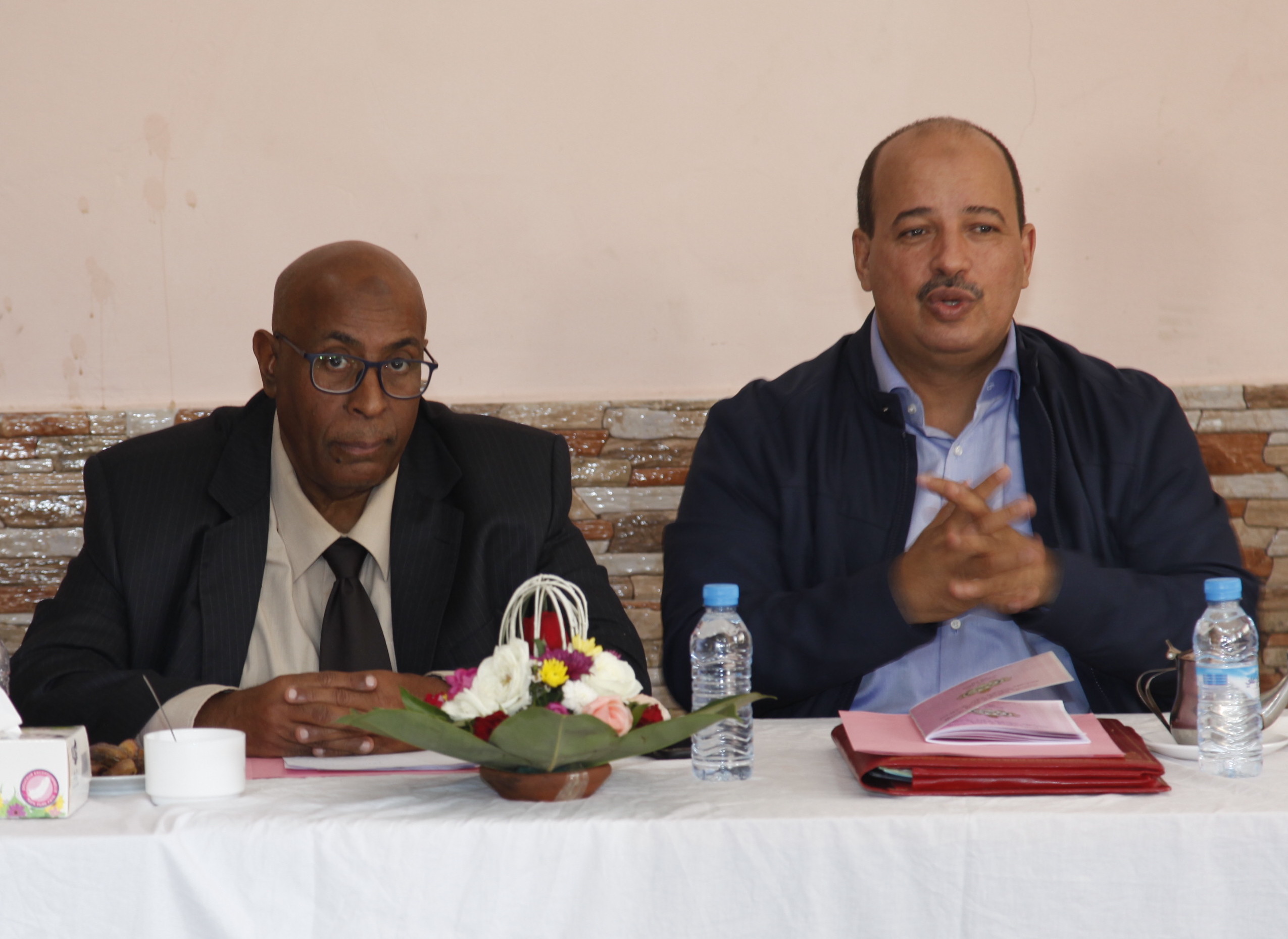 في الاجتماع المستعجل للمكتب التنفيذي للجامعة الوطنية لموظفي وزارة الشباب والرياضة  بأكادير في الاجتماع المستعجل للمكتب التنفيذي للجامعة الوطنية لموظفي وزارة الشباب والرياضة  بأكادير