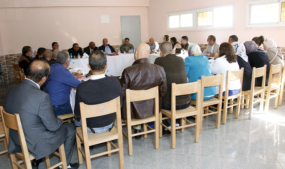 في الاجتماع المستعجل للمكتب التنفيذي للجامعة الوطنية لموظفي وزارة الشباب والرياضة  بأكادير في الاجتماع المستعجل للمكتب التنفيذي للجامعة الوطنية لموظفي وزارة الشباب والرياضة  بأكادير