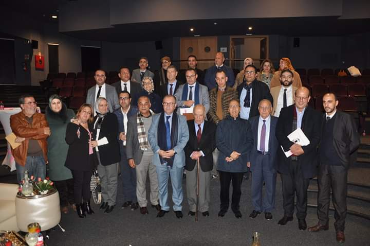 رابطة المحامين الاستقلاليين بطنجة تنظم ندوة هامة حول "السياسة الحقوقية بالمغرب بين الواقع والآفاق" وتنتخب الأستاذ طارق الوكيلي الحسني منسقا جهويا لها رابطة المحامين الاستقلاليين بطنجة تنظم ندوة هامة حول "السياسة الحقوقية بالمغرب بين الواقع والآفاق" وتنتخب الأستاذ طارق الوكيلي الحسني منسقا جهويا لها