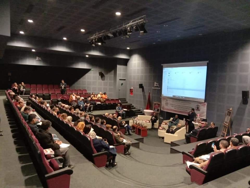 رابطة المحامين الاستقلاليين بطنجة تنظم ندوة هامة حول "السياسة الحقوقية بالمغرب بين الواقع والآفاق" وتنتخب الأستاذ طارق الوكيلي الحسني منسقا جهويا لها رابطة المحامين الاستقلاليين بطنجة تنظم ندوة هامة حول "السياسة الحقوقية بالمغرب بين الواقع والآفاق" وتنتخب الأستاذ طارق الوكيلي الحسني منسقا جهويا لها