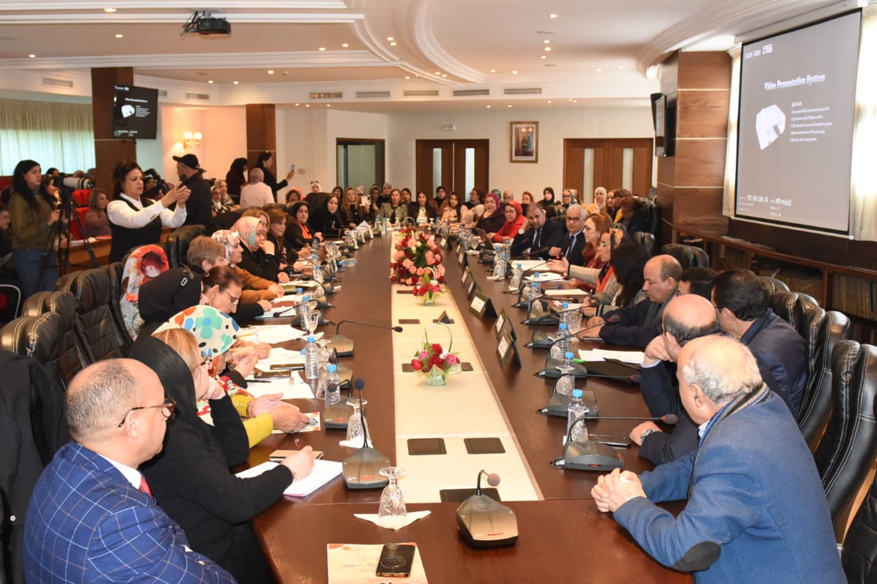 الأخ نزار بركة.. ينبه للواقع المحبط لحقوق المرأة المغربية ويحذر من الارتفاع المتزايد لوتيرة العنف ضدها ويدعو إلى اعتماد مقاربة شمولية للتعاطي مع هذه الظاهرة الأخ نزار بركة.. ينبه للواقع المحبط لحقوق المرأة المغربية ويحذر من الارتفاع المتزايد لوتيرة العنف ضدها ويدعو إلى اعتماد مقاربة شمولية للتعاطي مع هذه الظاهرة