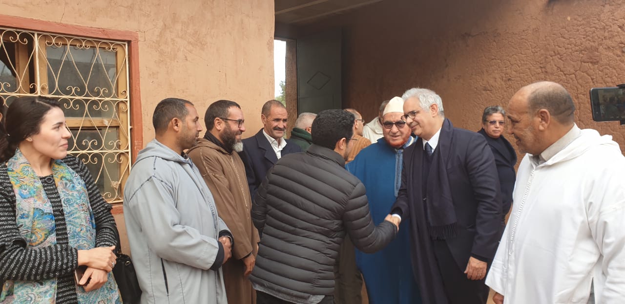 الأخ نزار بركة الأمين العام لحزب الاستقلال يزور بيت الأخ محمد اكنسوس بأوريكة لتقديم واجب العزاء في وفاة والدته
