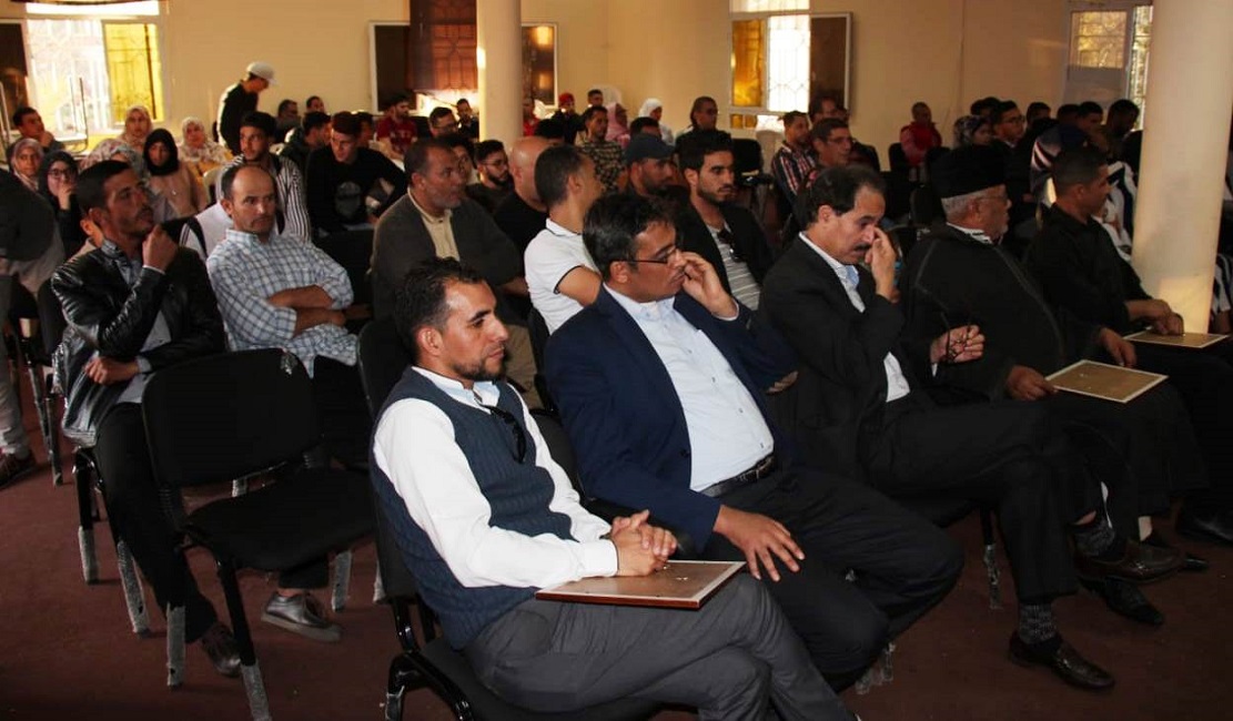 المؤتمر المحلي للشبيبة الاستقلالية بإنزكان ينتخب بالإجماع الاخ أيوب رقيب كاتبًا محليا المؤتمر المحلي للشبيبة الاستقلالية بإنزكان ينتخب بالإجماع الاخ أيوب رقيب كاتبًا محليا