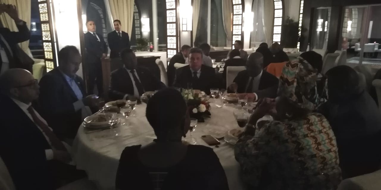برلمانيو عمرم إفريقيا يترحمون على الروح الطاهرة لجلالة المغفور له الملك محمد الخامس وجلالة المغفور له الملك الحسن الثاني