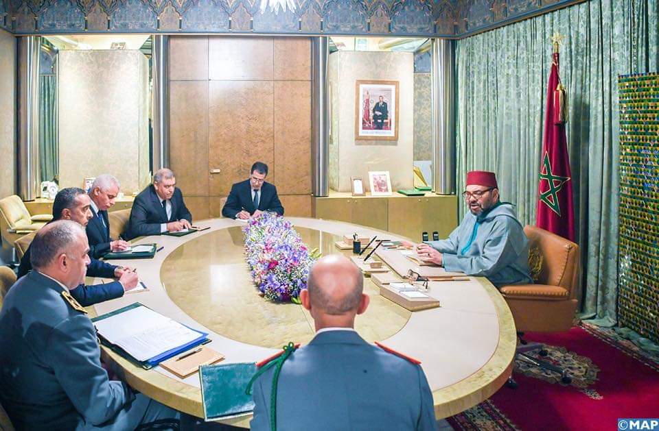 الملك محمد السادس يترأس جلسة عمل خصصت لتتبع تدبير انتشار وباء فيروس كورونا ببلادنا