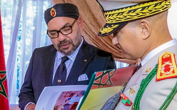 جلالة الملك محمد السادس يكلف الطب العسكري بالعمل المشترك مع نظيره المدني لمكافحة وباء كوفيد19