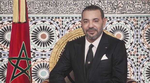جلالة الملك محمد السادس يصدر تعليماته السامية للحكومة لإعتماد مجانية التلقيح ضد وباء كوفيد 19 لفائدة جميع المغاربة
