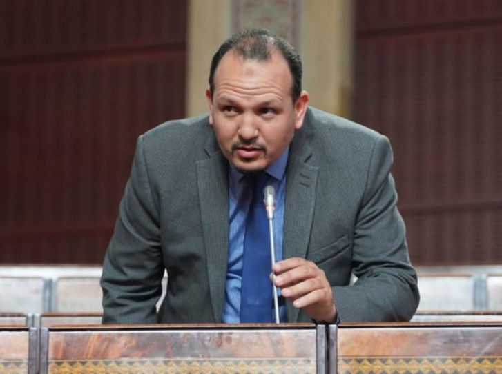 النائب البرلماني الحسين آيت أولحيان: ضرورة ضمان استفادة طلبة المناطق القروية والجبلية من المنح الجامعية النائب البرلماني الحسين آيت أولحيان: ضرورة ضمان استفادة طلبة المناطق القروية والجبلية من المنح الجامعية