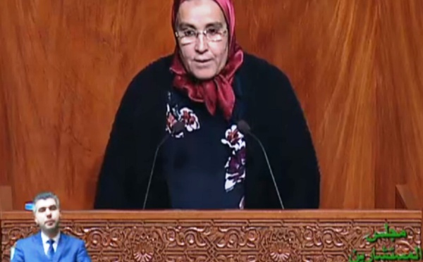 الأخت خديجة الزومي  : من عيوب منظومة الأجور غياب العدالة والانصاف بين موظفي مختلف القطاعات