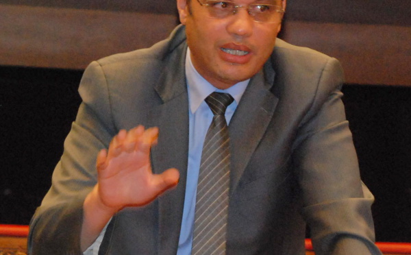 الأخ رحال مكاوي : ضرورة  إعمال مبدأ تكافؤ الفرص بين الموظفين وغير الموظفين المترشحين للمباريات الخاصة بالأساتذة الجامعيين