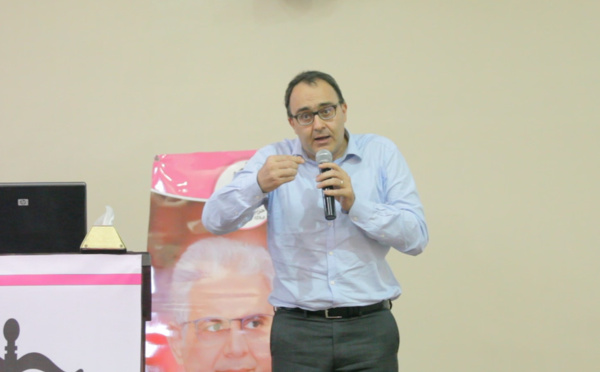الأخ كريم غلاب: حزب الاستقلال يلح على جعل الطبقة الوسطى أولوية وطنية بالنموذج التنموي الجديد