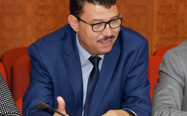 الاخ الحسين أزوكاغ : تعنت الصحة في الاستجابة لمطالب الاطباء العادلة تهديد لوقف الخدمات الطبية