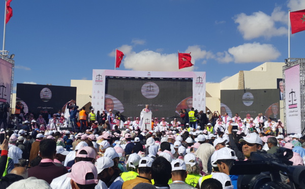البث المباشر للتجمع الجماهيري الحاشد لقيادة حزب الاستقلال مع مناضلاته ومناضليه وساكنة إقليم العيون
