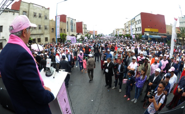 الأخ نزار بركة من الحي المحمدي.. انتزاع الاتفاق الاجتماعي مكسب للطبقة الشغيلة والحكومة مطالبة بتوسيع الحماية الاجتماعية ووقف نزيف الطبقة المتوسطة 