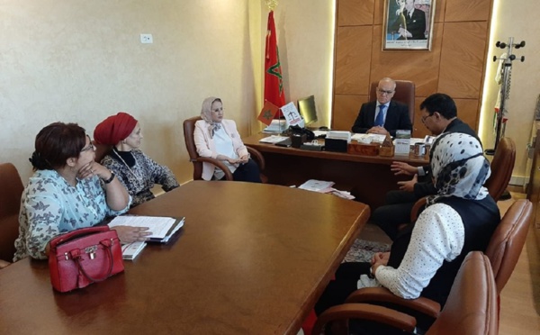 الفريق الاستقلالي يستقبل الحركة المطلبية للنساء السلاليات بالمغرب والجمعية الديموقراطية لنساء المغرب
