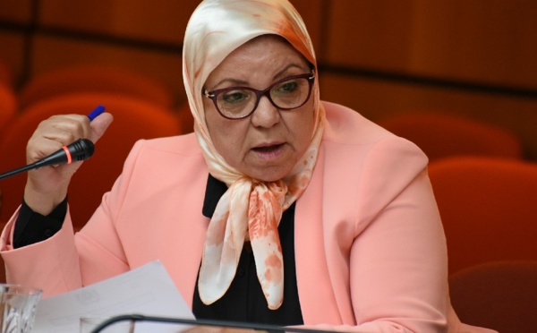 الأخت منيرة الرحوي : استمرار ضرب القدرة الشرائية للأسر في ظل ارتفاع أثمنة اللوازم المدرسية