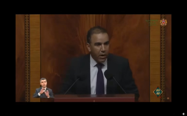 الأخ عبد العزيز لشهب خلال مسألة رئيس الحكومة.. يعدد مظاهر إخفاق الحكومة في تدبير الجائحة بعدما لم تعد تتوفر على أغلبية منسجمة ومتضامنة في ظل الصراع الدائم بين مكوناتها المطبوع بالتناقض والتراشق والهاجس الانتخابي