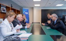 الأخ نزار بركة يجتمع في بروكسل مع رئيس الحزب الشعبي الأوروبي