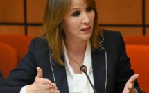 الأخت رفيعة المنصوري : افتقاد الحكومة للبرامج الدقيقة والعلمية لمعالجة  ظاهرة أطفال الشوارع الأخت رفيعة المنصوري : افتقاد الحكومة للبرامج الدقيقة والعلمية لمعالجة  ظاهرة أطفال الشوارع