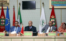 دورة فبراير لمجلس بلدية العيون تصادق على اتفاقيات لإنجاز مشاريع تهم قطاعات اجتماعية حيوية كالصحة والتعليم والشباب